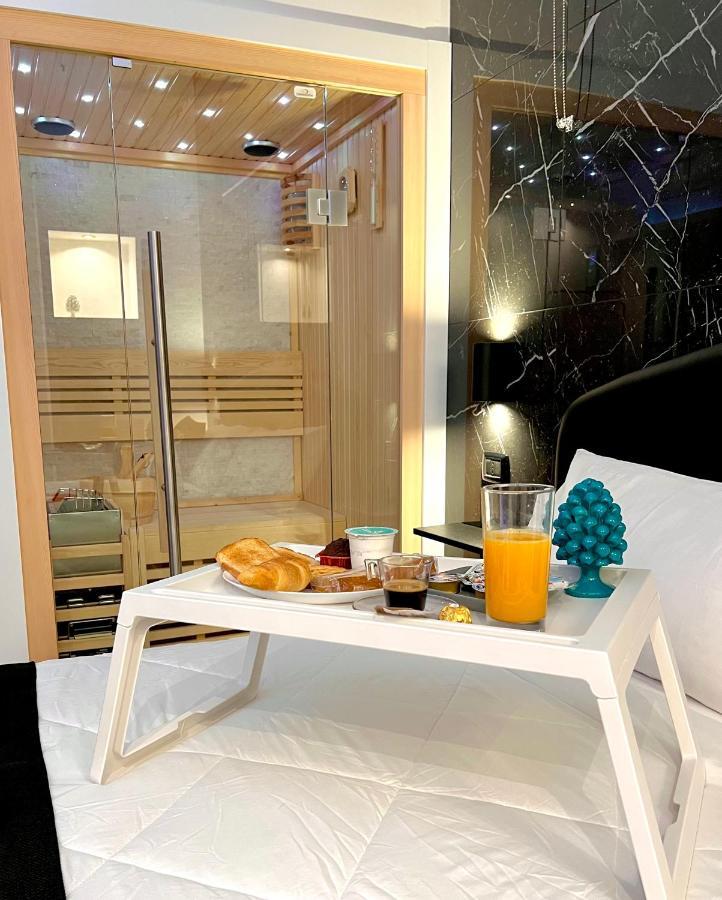 Real Suite Spa Palermo Exteriör bild