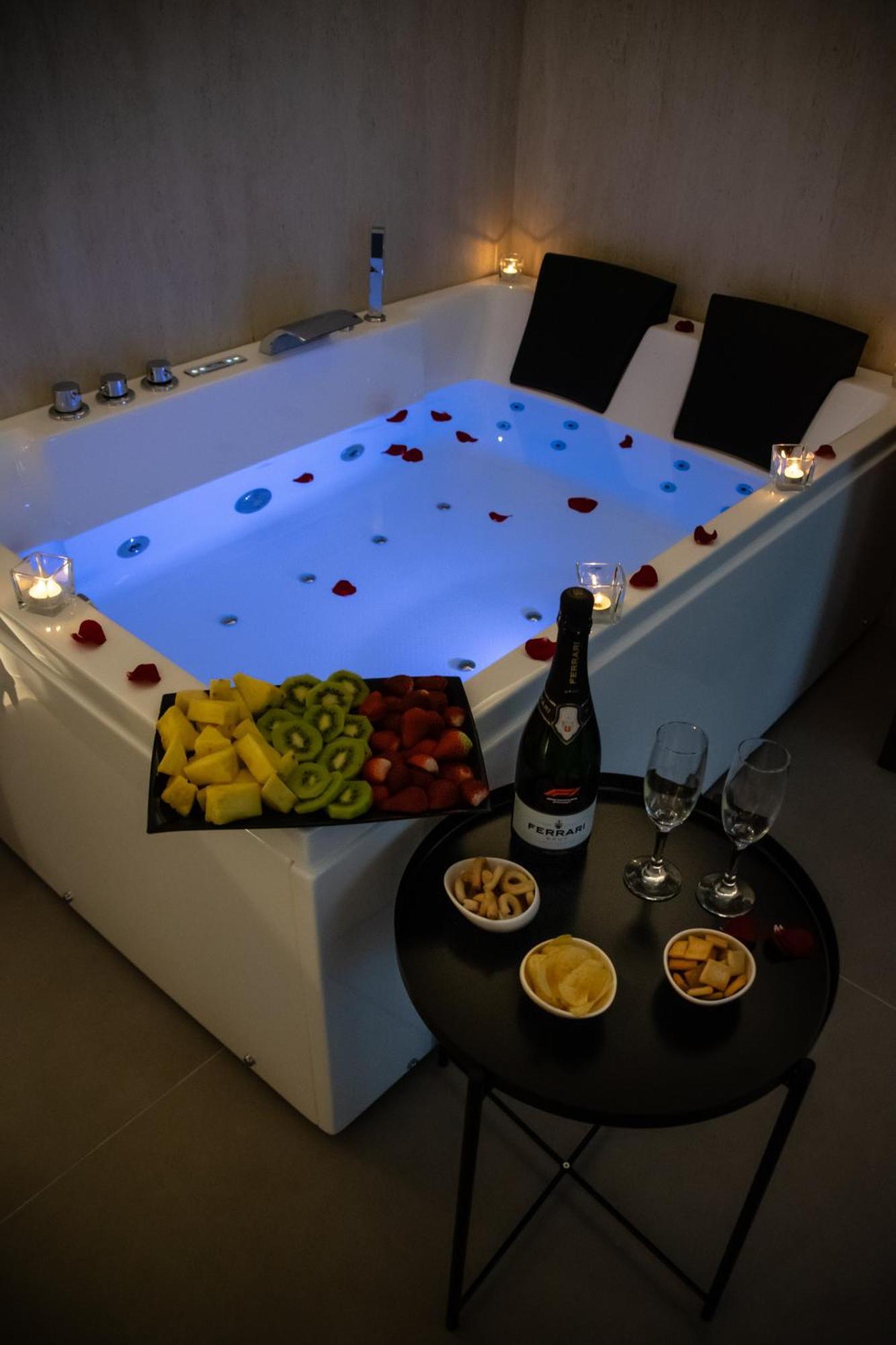 Real Suite Spa Palermo Exteriör bild